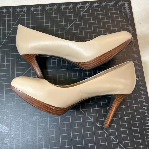 VGUC Rockport platform heels - Picture 5 of 8